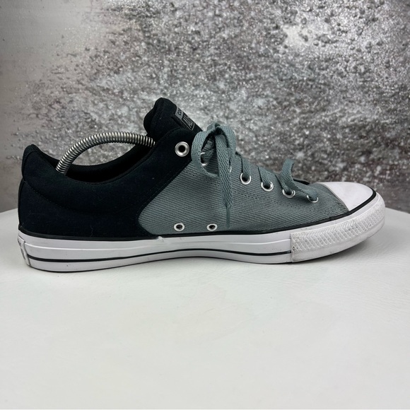 527 Converse Black and Gray High-Top Sneakers with Iconic Design men’s 13 - Picture 2 of 11